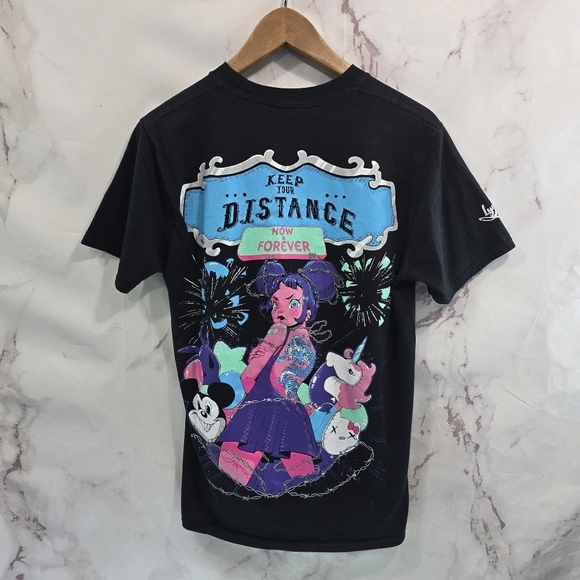 Stay Cold T Shirt Women Medium Black Tee Short Sleeve Keep Your Distance Forever - Picture 1 of 10